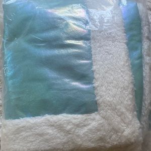 Justice NEW letter “S” Blanket NWT